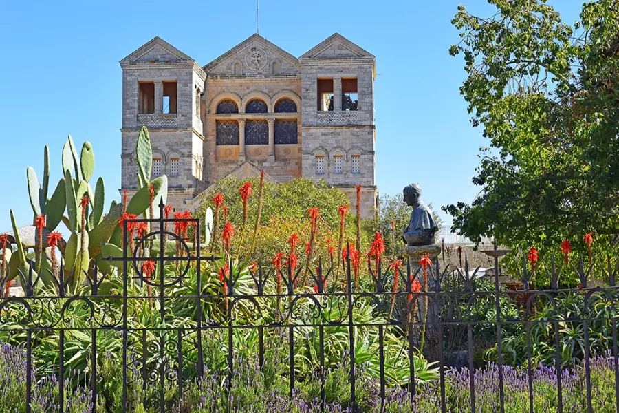 11 Days in the “Footsteps of Jesus”- Journey to the Holy Land – October 07 – 17, 2024 from Chicago, IL (ORD) – Rev. Dr. Niveen Ibrahim Sarras, Ph.D. & Rev. Dara Clifford